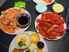 -涨巢·潮玩水疗局