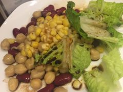 -月色西餐厅·海鲜刺身·烧烤(科学城保利郡雅酒店)