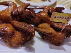 驰名石岐乳鸽-石岐佬中山菜馆(张溪店)