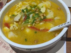 -渝是乎酸菜鱼(龙旗购物中心店)