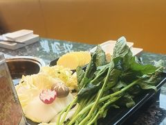 -一席地·本地鸡窝·杭帮鸡火锅(萧山银隆百货店)