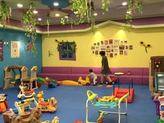 -美国悦宝园早教托育中心(东坝店)