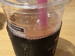 -星巴克臻选(南京金茂览秀城店)