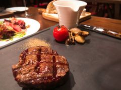 -恰餐厅及酒吧 CHAR Bar & Grill (北京丽都皇冠假日店)