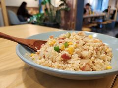 培根鲜露虾仁炒饭-红小满休闲餐厅(十全街店)