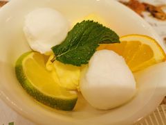 -Tapa Tapa