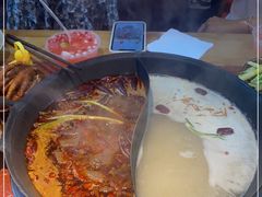 -赵美丽·重庆社区火锅·直营店(火车东站·中豪国际店)
