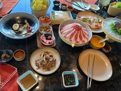 -雾山韩式烤肉·海南糟粕&椰子鸡火锅·海景餐厅(三亚绿发山海天JW万豪酒店)