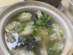 -小许三鲜砂锅馄饨店(家多乐烟酒店)
