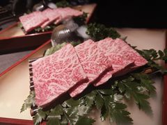 -铭牛烧肉·和牛海鲜自助(高新月牙湖店)