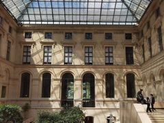 -卢浮宫