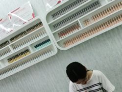 -赢韵美甲美睫瑞士净斑中心