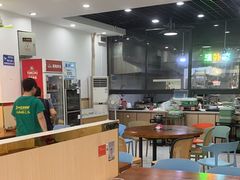 -老何家后安粉·糟粕醋海鲜火锅(三亚湾椰梦长廊店)
