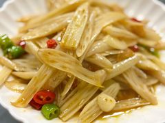 酸辣藕带-沪依小酒馆心意菜