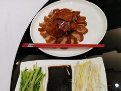 新雅片皮鸭-新雅粤菜馆(南京东路店)