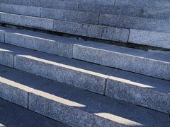 -人民防洪胜利纪念塔