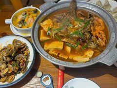 -东来菜馆•手抓海鲜家常菜•海鲜锅贴(鸽子窝店)