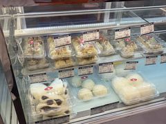-白玉兰食品(中山公园龙之梦店)