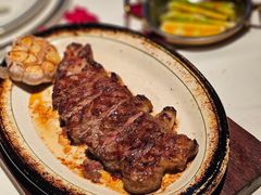 -Mogul Eatery·大亨餐酒馆