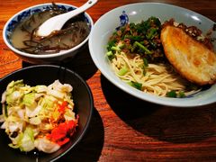 -兵哥豌豆面(雅颂居店)