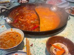 -鸿姐老火锅(疁城新天地店)