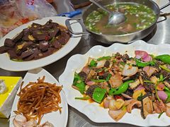 -陈六子全羊馆·烧烤烤羊排(山东理工大店)