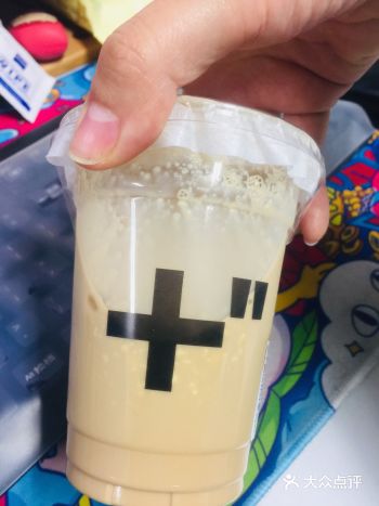 百利甜拿铁是在这家店点单率最高的品种