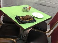 -胜利茶餐室