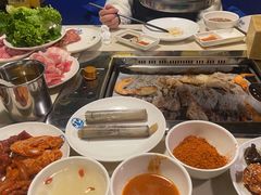 -爱客得牛排海鲜烤肉·火锅自助(春熙路黑金好店)