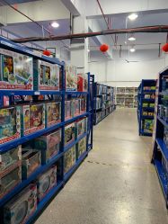 -逝水玩具折扣店