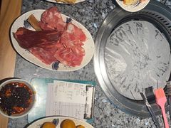 -阪尚皇·原切牛排·烤肉火锅自助(北京路店)