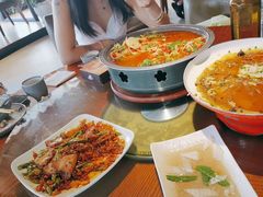 -盐帮食坊•小河帮川菜(四川师大店)