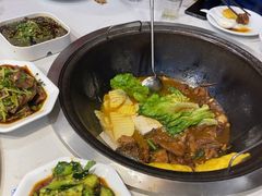 -鲁员外地锅鸡地锅鱼(古墩路店)