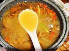 -苹果树下艺术餐厅(宋庄店)