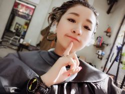 -SALON V