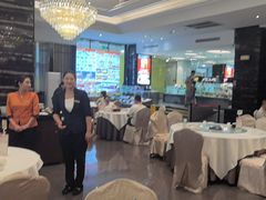 -万龙洲海鲜(大兴绿地缤纷城店)