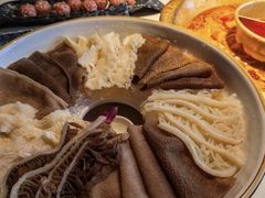 -新哥老官·畅吃123·美蛙世界(苏宁广场店)