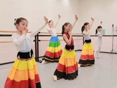 -伊叶舞蹈YEAH DANCE(LCM置汇旭辉校区)
