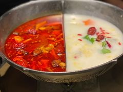 -湊湊火锅·茶憩(新中关购物中心店)