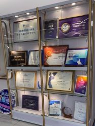 -至简医疗美容·医生集团