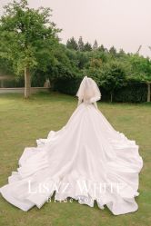 -Renee芮亦婚纱(原丽莎)