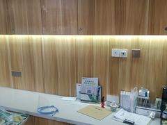 -上海仁爱医院口腔科 · 种植