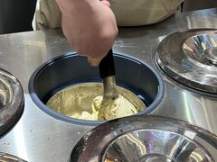 -野人先生Gelato(上海长宁龙之梦店)