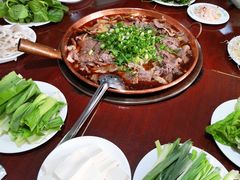 -朝伟清真铜瓢牛肉馆(三十年老·店)