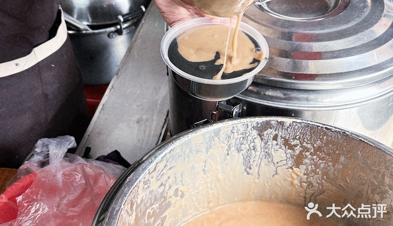 广州东山口 | 跟着本地阿姨排队买的芝麻糊准不会出错‼️