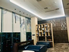 -深圳龙华大浪商业中心亚朵X酒店