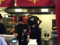 -乐彡炸串·烤苕皮(西单华威约饭街店)