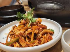 -青瓦餐厅·生鱼片·韩园烤肉(西塔店)