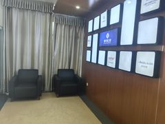 -赫尔森口腔·牙齿种植修复