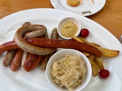 巴伐利亚什锦香肠盘配酸菜土豆泥-巴伐利亚啤酒坊(意式风情街店)